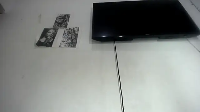 Foxy Lovex online show from October 2025 12:01:01 AM