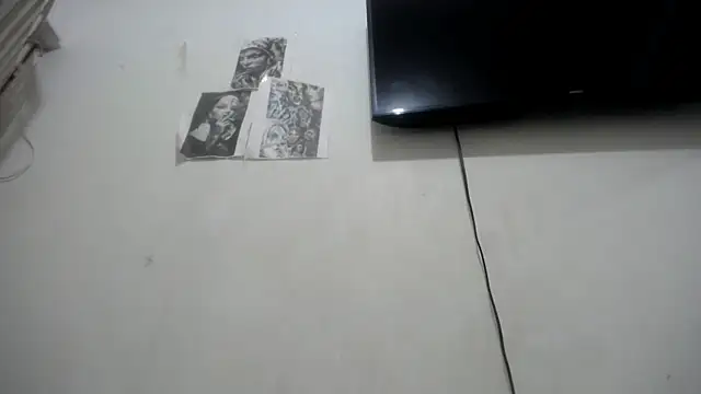 Snapshot of Foxy_Lovex chatting on October 2025 10:50:01 PM Foxy Lovex online show from October 2025 10:50:01 PM