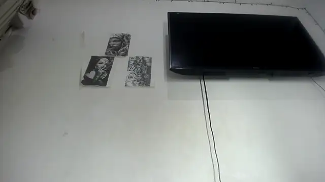 Snapshot of Foxy_Lovex chatting on February 2026 11:11:01 PM Foxy Lovex online show from February 2026 11:11:01 PM