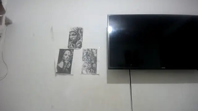 Snapshot of Foxy_Lovex chatting on February 2026 10:50:02 PM Foxy Lovex online show from February 2026 10:50:02 PM