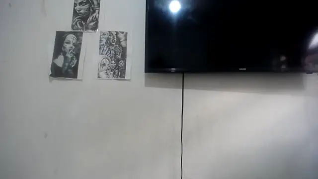 Snapshot of Foxy_Lovex chatting on December 2025 09:20:02 PM Foxy Lovex online show from December 2025 09:20:02 PM