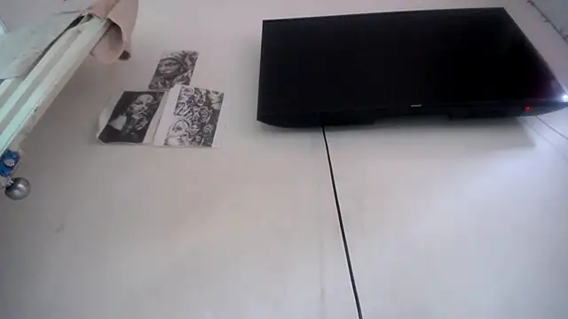 Snapshot of Foxy_Lovex chatting on October 2025 09:15:02 PM Foxy Lovex online show from October 2025 09:15:02 PM