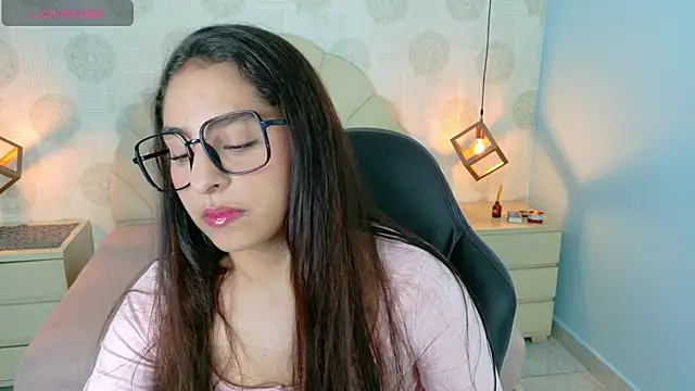 AIXATRISTA1 online show from May 2026 07:31:01 PM