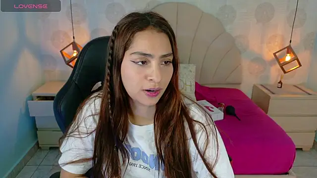 AIXATRISTA1 online show from October 2025 07:36:01 PM