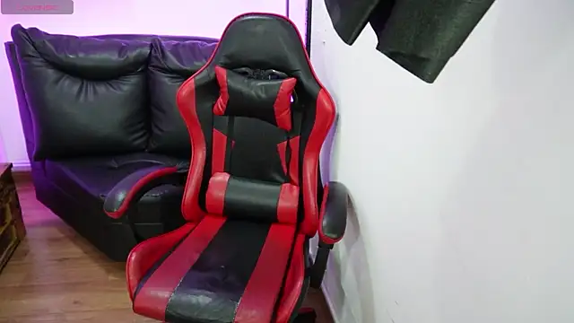 lycoris 19 online show from January 2026 11:00:01 PM