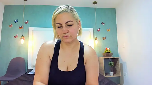Heidy milf online show from September 2025 08:27:01 PM