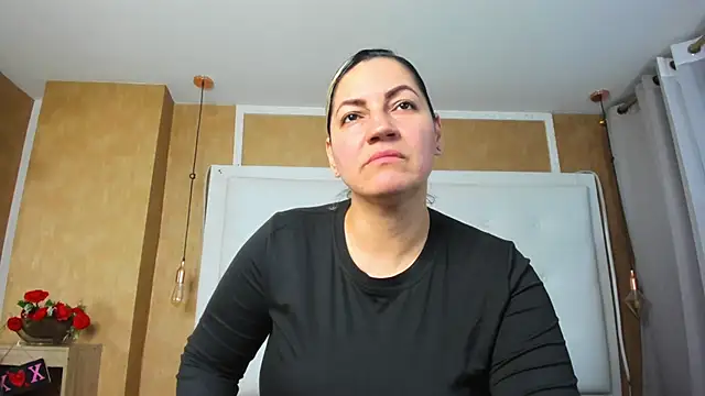 Heidy milf online show from June 2026 08:54:02 PM