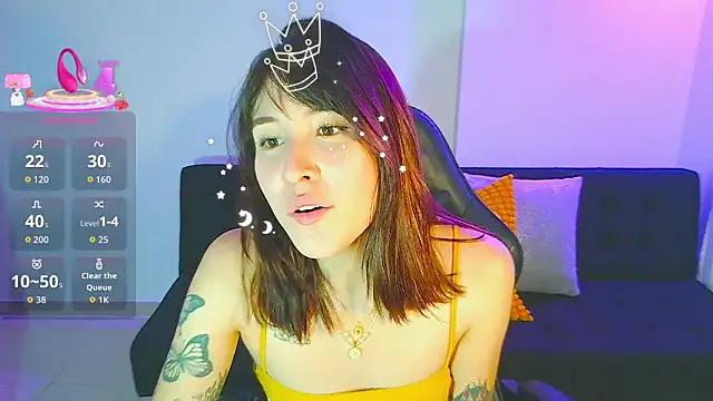 Yulienneg online show from February 2026 12:11:02 AM