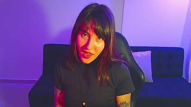 Yulienneg online show from February 2026 03:29:01 AM