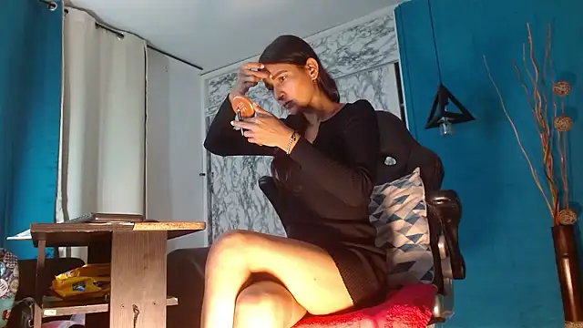 hanna mooreee online show from January 2026 07:06:02 PM