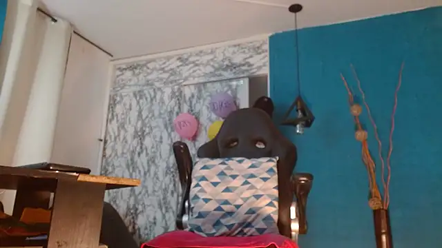 hanna mooreee online show from April 2026 07:21:02 PM