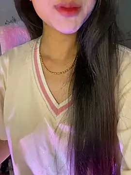 Snapshot of Sexlove_bb chatting on February 2026 03:53:01 PM Sexlove bb online show from February 2026 03:53:01 PM