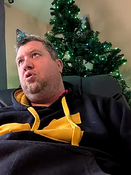Single White Male online show from November 2025 04:08:01 PM