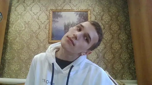 Snapshot of your___honeyy chatting on September 2025 12:15:01 PM your   honeyy online show from September 2025 12:15:01 PM