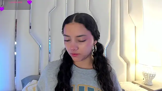Angellit Afrodita  online show from May 2026 09:37:02 AM