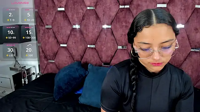 Snapshot of Angellit_Afrodita_ chatting on November 2025 11:58:02 AM Angellit Afrodita online show from November 2025 11:58:02 AM