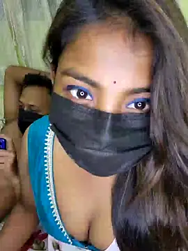 Hot-Sexy-Riya online show from October 2025 07:35:01 PM