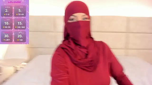  Nadiaa online show from October 2025 07:15:02 PM