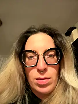 MariaGiovannaAA online show from November 2025 12:59:02 AM
