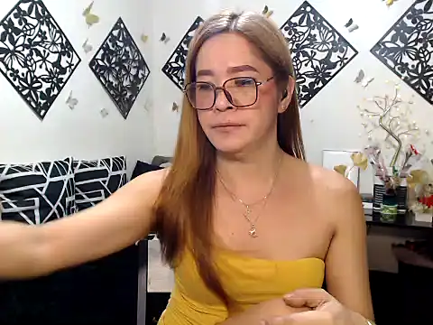 Snapshot of TheMISTRESSx69 chatting on June 2026 02:38:01 AM TheMISTRESSx69 online show from June 2026 02:38:01 AM