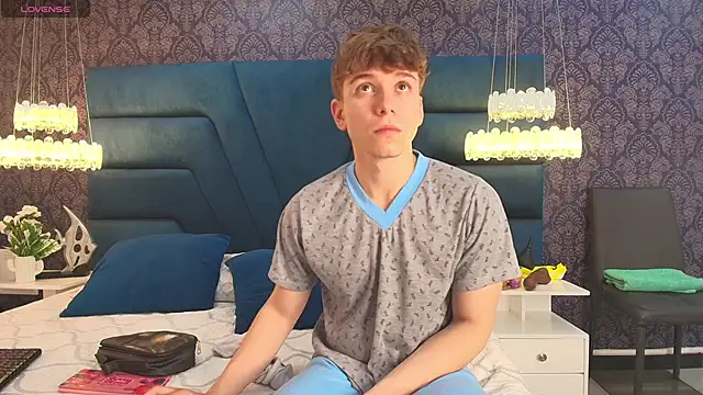 TaylerWhite online show from January 2026 11:49:02 AM