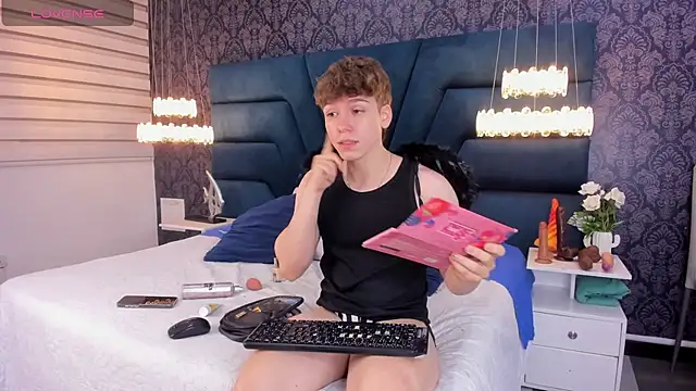 TaylerWhite online show from February 2026 11:51:01 AM