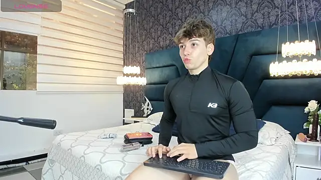 TaylerWhite online show from February 2026 11:54:01 AM