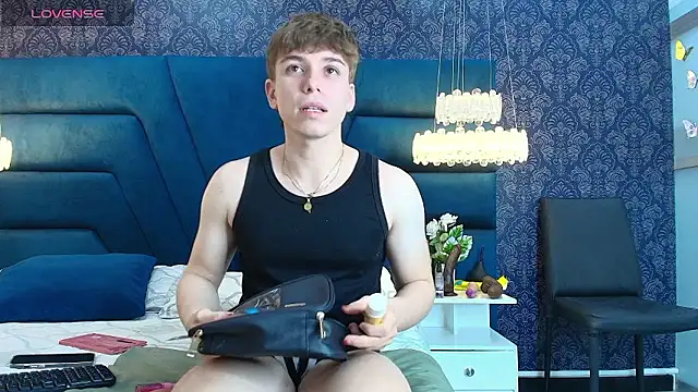 TaylerWhite online show from January 2026 12:09:01 PM