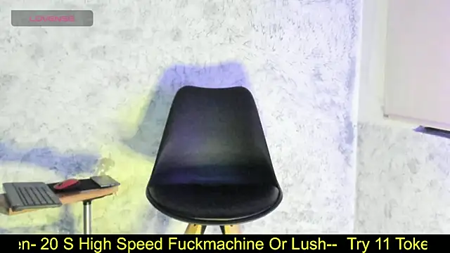 Snapshot of marly_charm_ chatting on September 2025 01:44:02 AM marly charm online show from September 2025 01:44:02 AM