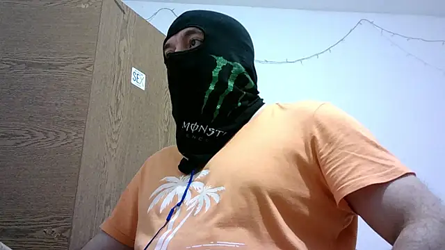 Black Scorpion91 online show from October 2025 05:54:02 PM