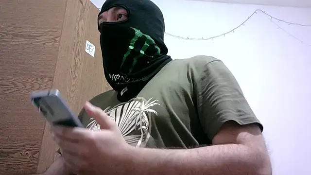 Black Scorpion91 online show from October 2025 04:53:01 PM