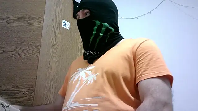 Black Scorpion91 online show from October 2025 05:03:02 PM