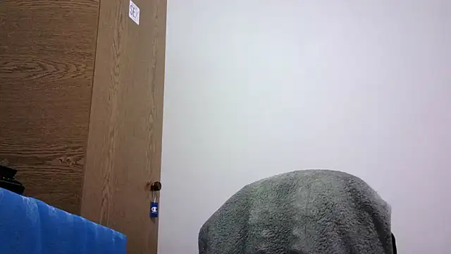 Black Scorpion91 online show from December 2025 06:42:02 PM