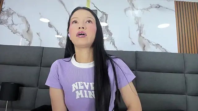 Sophie Calloway online show from March 2026 02:56:02 PM