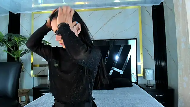 Sophie Calloway online show from February 2026 02:06:01 PM