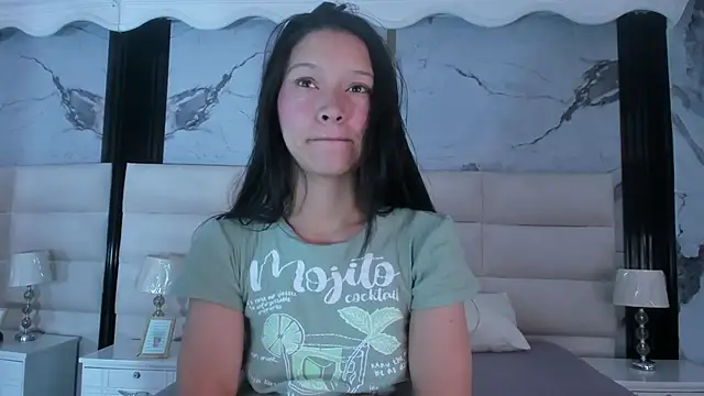 Sophie Calloway online show from February 2026 02:04:01 PM