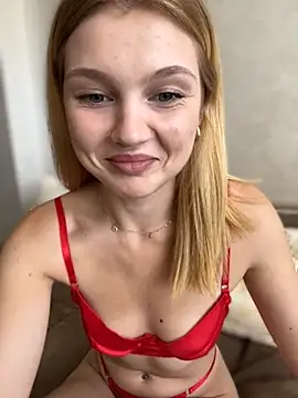 Emaline Fane online show from October 2025 12:17:02 PM