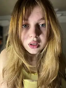 Emaline Fane online show from June 2026 06:40:01 PM