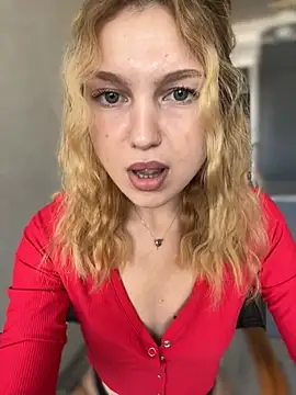 Emaline Fane online show from September 2025 12:31:02 PM