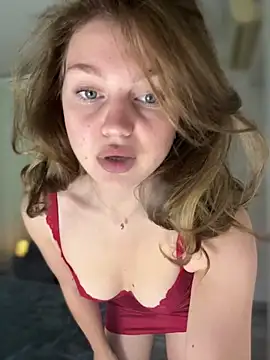 Emaline Fane online show from February 2026 05:57:02 PM