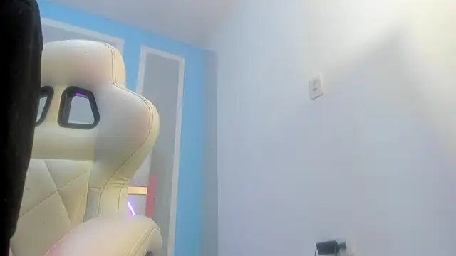 MilkWhore1 online show from February 2026 07:25:01 PM