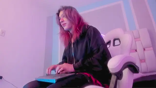 MilkWhore1 online show from January 2026 08:03:01 PM