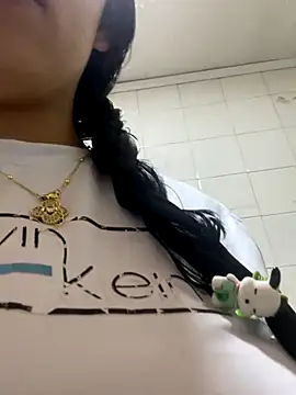 Mia garcia28 online show from December 2025 12:51:01 PM