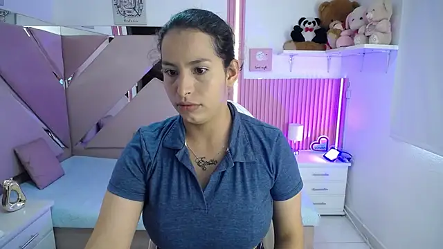 Snapshot of Mia_garcia28 chatting on July 2026 08:04:02 PM Mia garcia28 online show from July 2026 08:04:02 PM