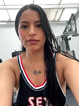 Mia garcia28 online show from October 2025 03:46:02 PM