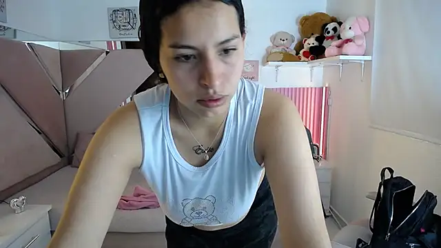 Mia garcia28 online show from October 2025 07:59:01 PM