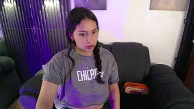 Mia garcia28 online show from October 2025 08:06:02 PM