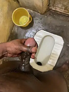 mrsaihotguy online show from December 2025 03:06:02 AM