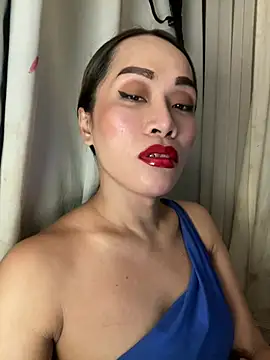 RomanticPearlTS online show from May 2026 01:00:02 AM