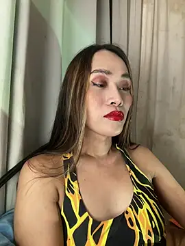RomanticPearlTS online show from April 2026 02:02:01 PM